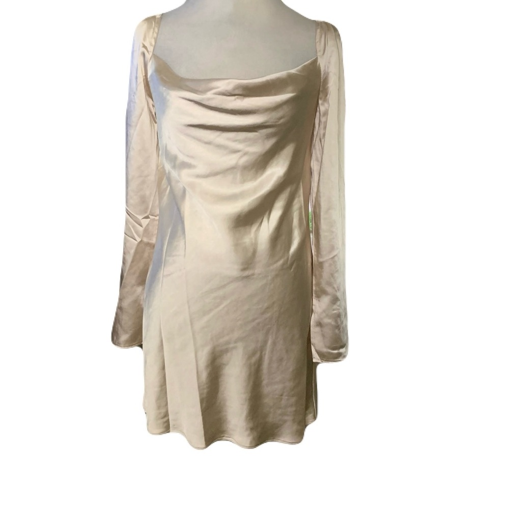 NWT Princess Polly Women’s Size 6 Champagne Satin Star Power Mini Dress Cocktail